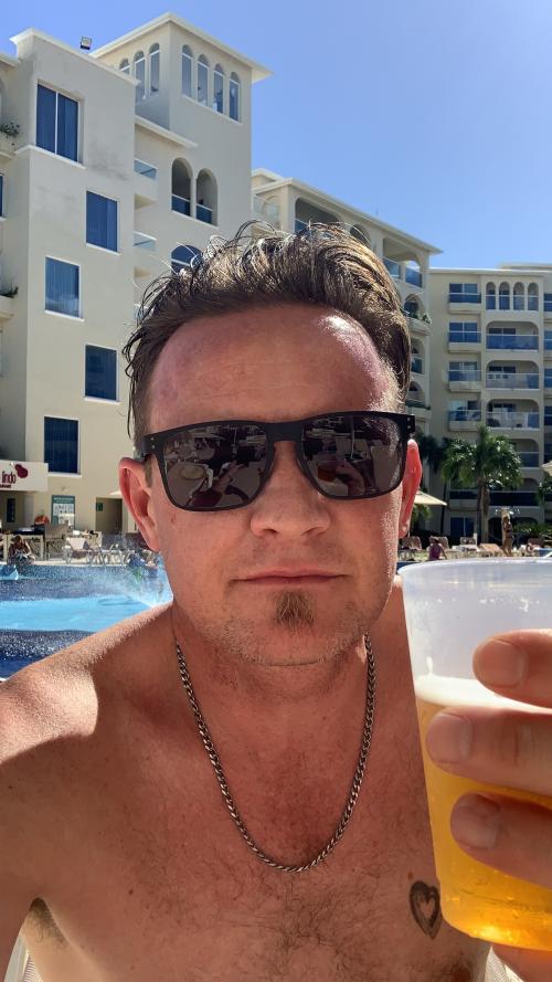 89EDAD3F-1048-449B-B15A-6D78B2F9AAC6