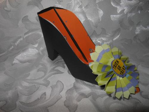 shoe made with paper