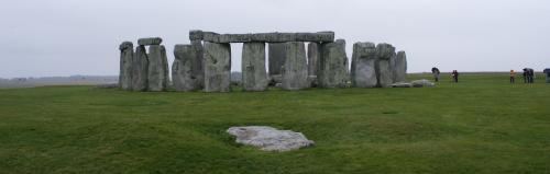 Stone henge 3360x1075