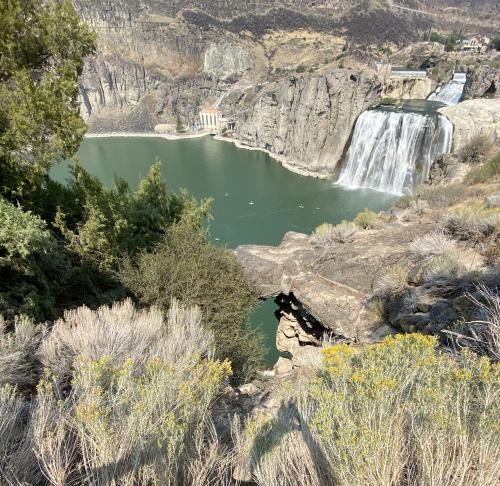 F8A3D25C-96C8-4FB8-9BB1-66600009C489