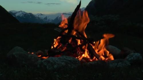 Screenshot_20200909-183807_YouTube