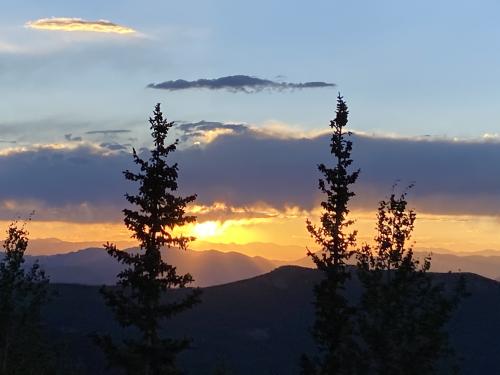 AF9FCBCB-EDDB-4ABC-A9E2-9CFF262A3EDA