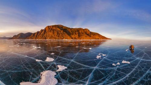 LakeBaikal_EN-US8692095269_1366x768