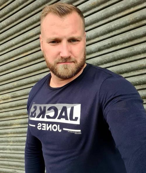 a1549658-e421-4b9a-a16f-fcaea9b7d4ec