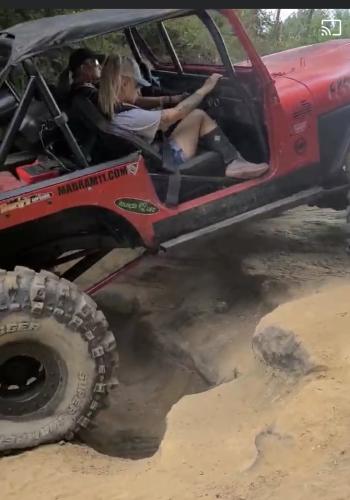 30436414-7FCA-4717-82D1-4AA8FD168454