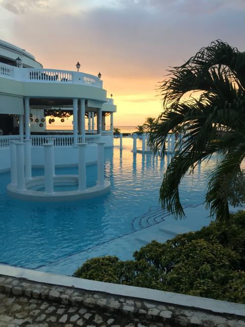 40A43F7B-CFC0-4968-AC3A-140F1EB6C98C