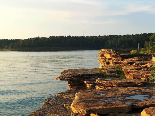 Greers Ferry Lake - Heber Springs Ar