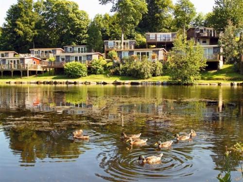 3-242-5-10909-1-Glan-Gwna-Country-Holiday-Park-Caernarfon