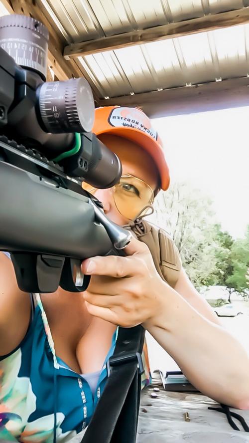 D42C2D25-123F-47B1-A3A1-E1AE72015005