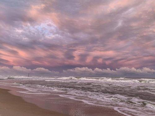 00:19:52 GMT-0400 (EDT)