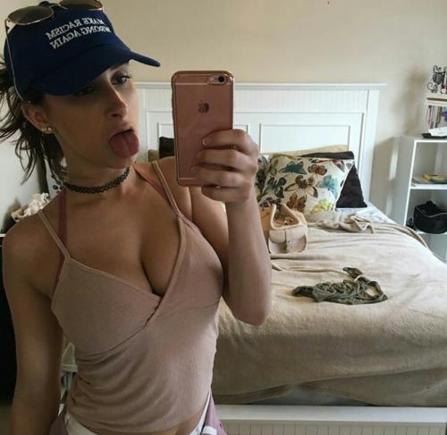 21:23:46 GMT+0100 (WAT)