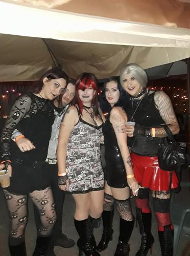 36722354_10204643385120487_5679096575301779456_o_10204643385040485