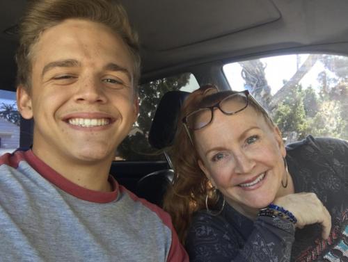 B79D7F46-64F3-4FD8-93AC-43BF2CF39619