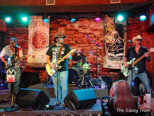 118254565_10218428279398902_4847366739210465445_o