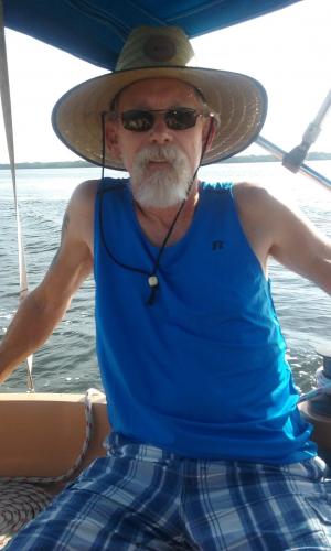 37375067_10212884468728573_1766232449244725248_o