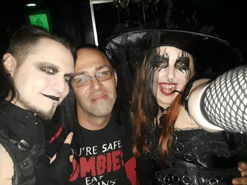 73018388_10206289280106833_4524085809623597056_n_10206289280066832