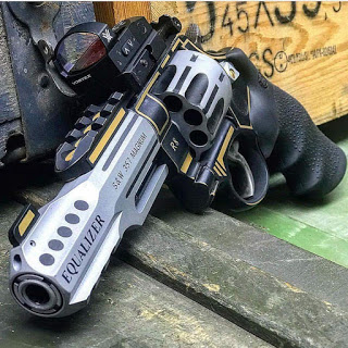 23:59:34 GMT-0500 (CDT)