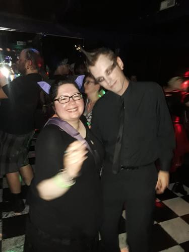 40797607_10204846395555621_7793163187305578496_n_10204846395515620