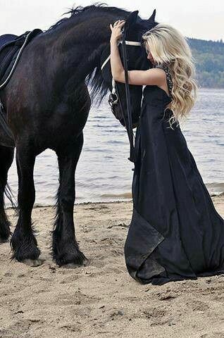 13:10:45 GMT-0500 (CDT)