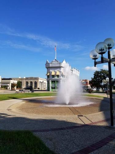 21:23:29 GMT-0400 (AST)