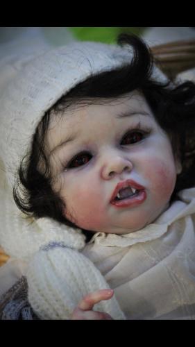 Baby Vampire 01