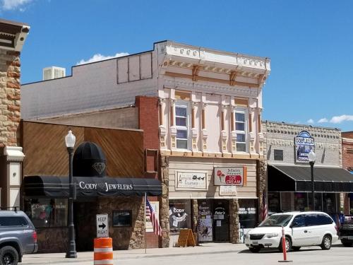 19:57:40 GMT-0600 (MDT)