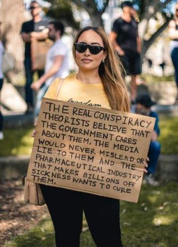 13:46:00 GMT-0400 (EDT)