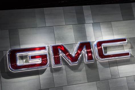 Gmc-Logo-Wallpaper-Desktop