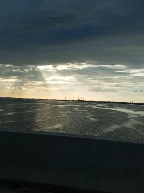 23:10:35 GMT-0400 (EDT)