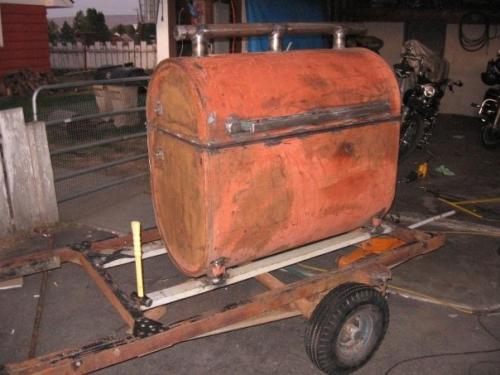 1914522_1260546032353_1365389_n_1260546032353