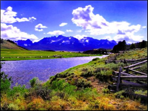 Sawtooths w River R