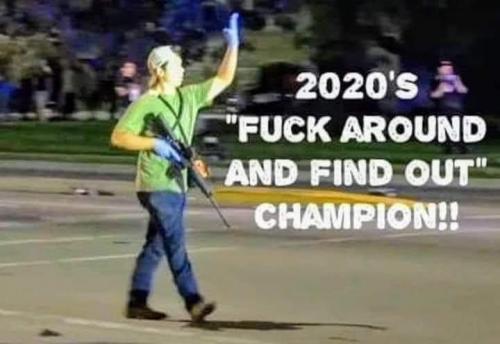 22:20:14 GMT-0400 (EDT)