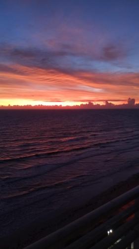 07:32:46 GMT-0400 (EDT)