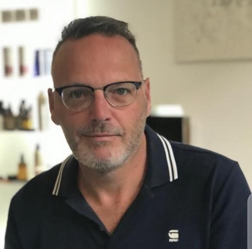 01:26:06 GMT+0100 (WAT)