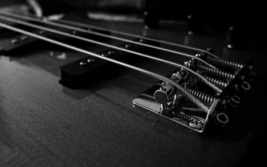 Bass-Guitar-Wallpaper-Free-1024x640