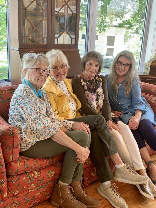 263382E7-1AAD-42DC-9F6B-42A245471664