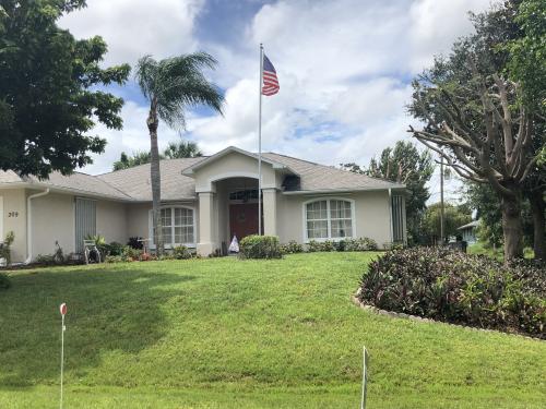 C6E0BA6C-5430-4A34-B209-DA01D79BEC4D