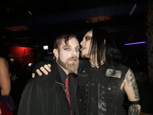 73012920_10206289278106783_766694624893861888_n_10206289278066782