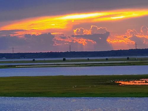 18:41:03 GMT-0400 (EDT)