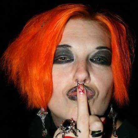 40559665_10204845160644749_7572847453968269312_n_10204845160564747