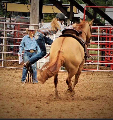 06:43:18 GMT-0400 (EDT)