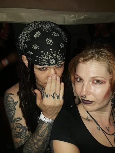 40209988_10204817335109128_6323270914410545152_n_10204817335069127