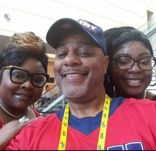 11:46:36 GMT-0400 (EDT)