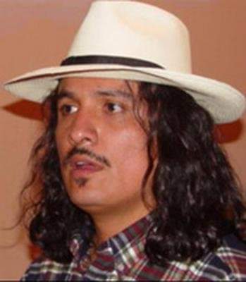 Oscar Pando ? @OsPando ?? 2000