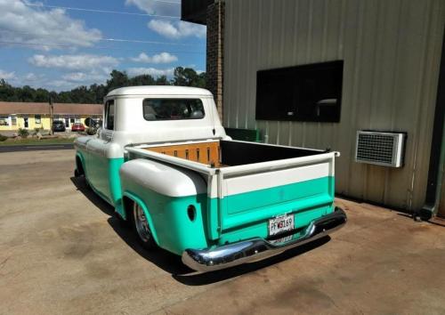 06:01:56 GMT-0500 (EST)