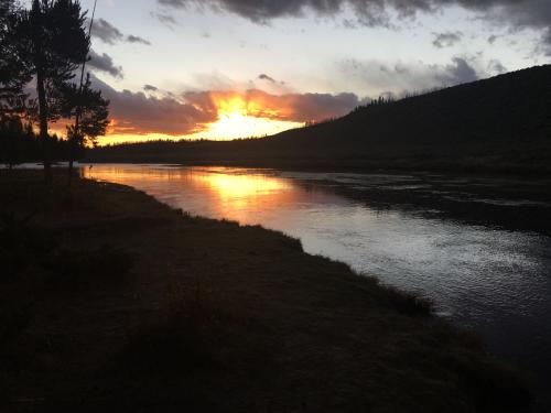 22:01:14 GMT-0700 (MST).image