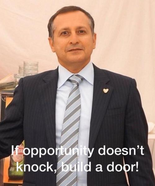 11:42:44 GMT+0100 (WAT)