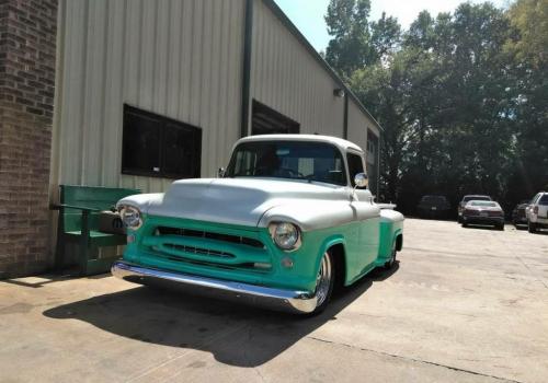 06:01:56 GMT-0500 (EST)