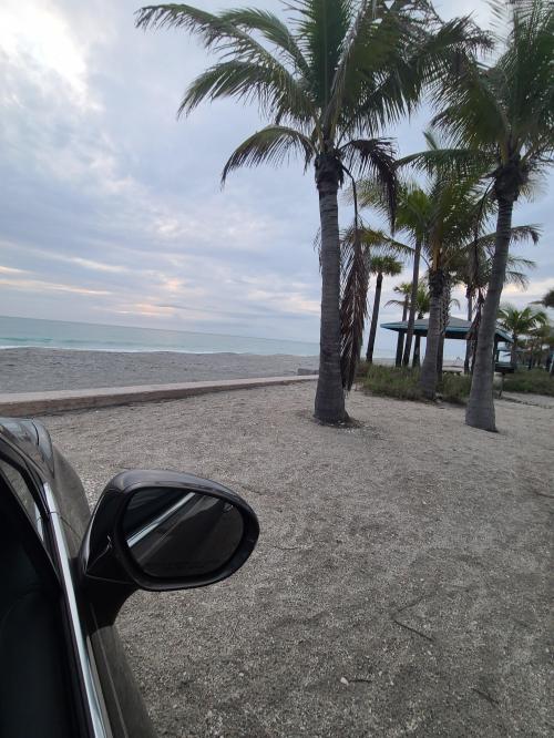 01:06:11 GMT-0500 (EST)