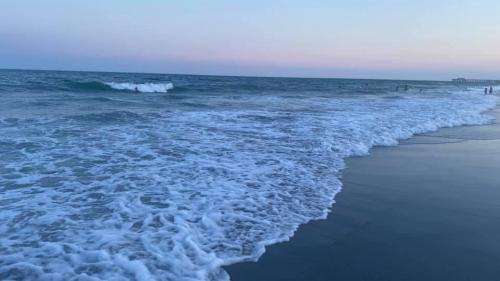 22:21:35 GMT-0500 (EST).image